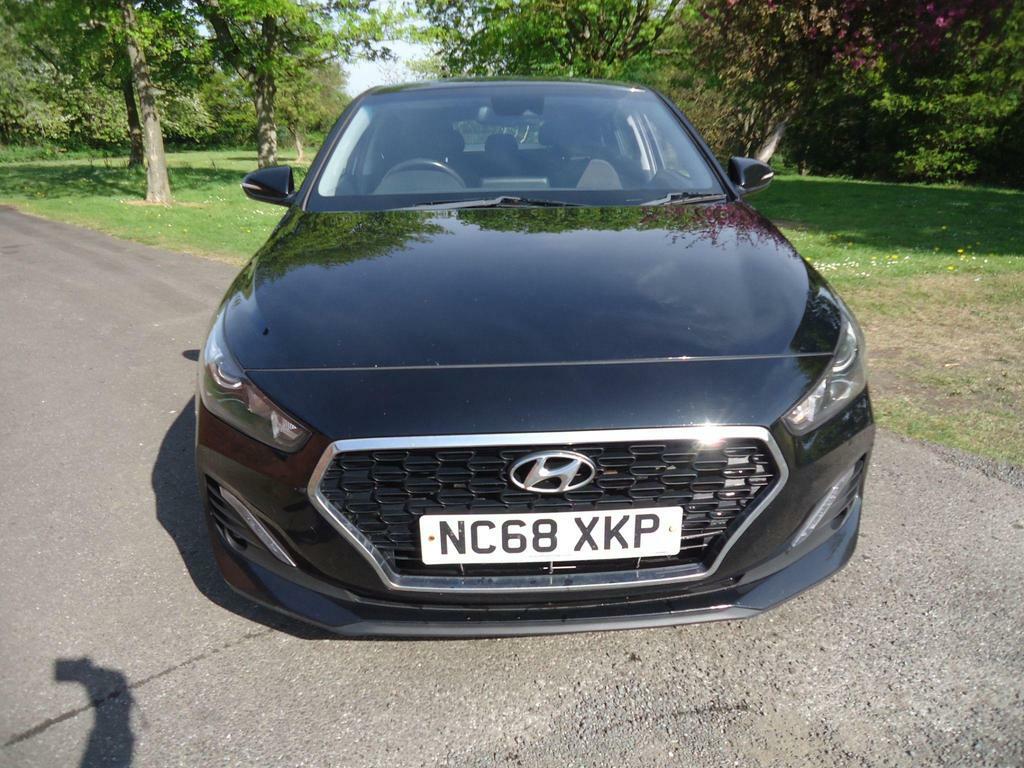 Hyundai I30 1.4 T-gdi Se Nav Fastback Euro 6 S S NC68XKP Black #5