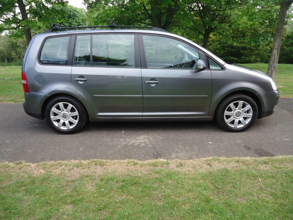 Volkswagen Touran 1.9 Tdi Se Grey #4