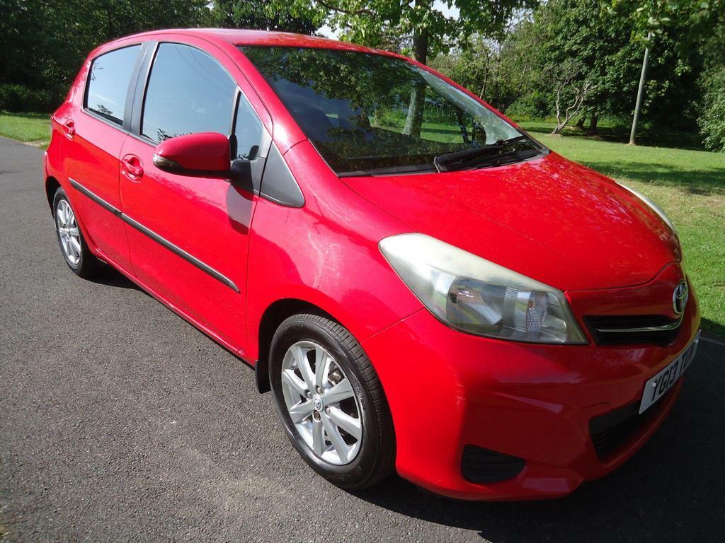 Toyota Yaris 1.33 Dual Vvt-i Tr Euro 5 YG13TUV Red #3