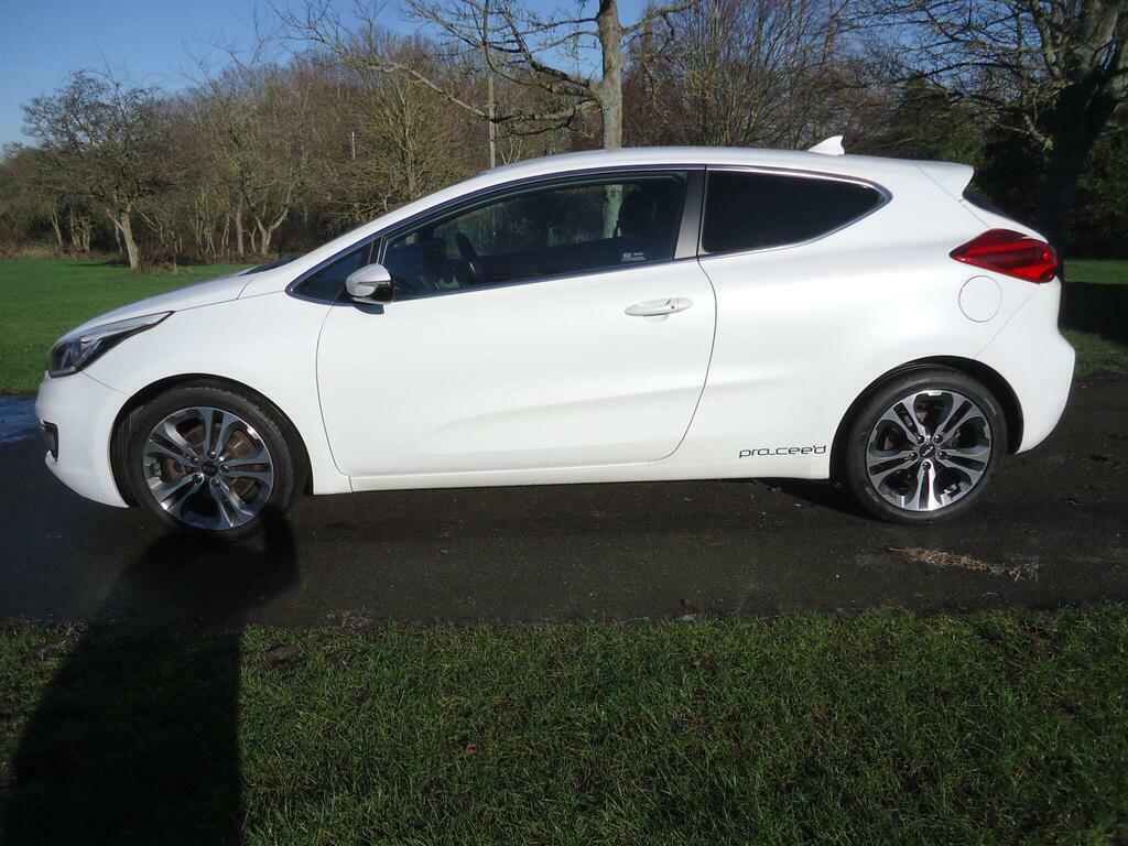 Kia Proceed 1.6 Crdi Ecodynamics Se Euro 5 S S White #2