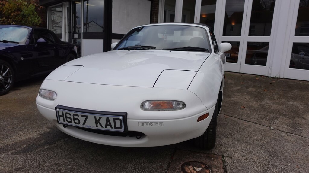 Mazda MX-5 1.6 Eunos Silver #2
