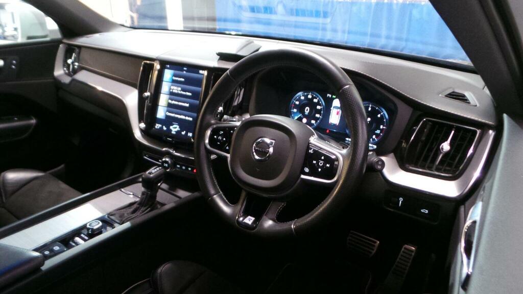 Volvo XC60 Suv 2.0 D5 Powerpulse R-design Pro Awd Euro 6 Black #6