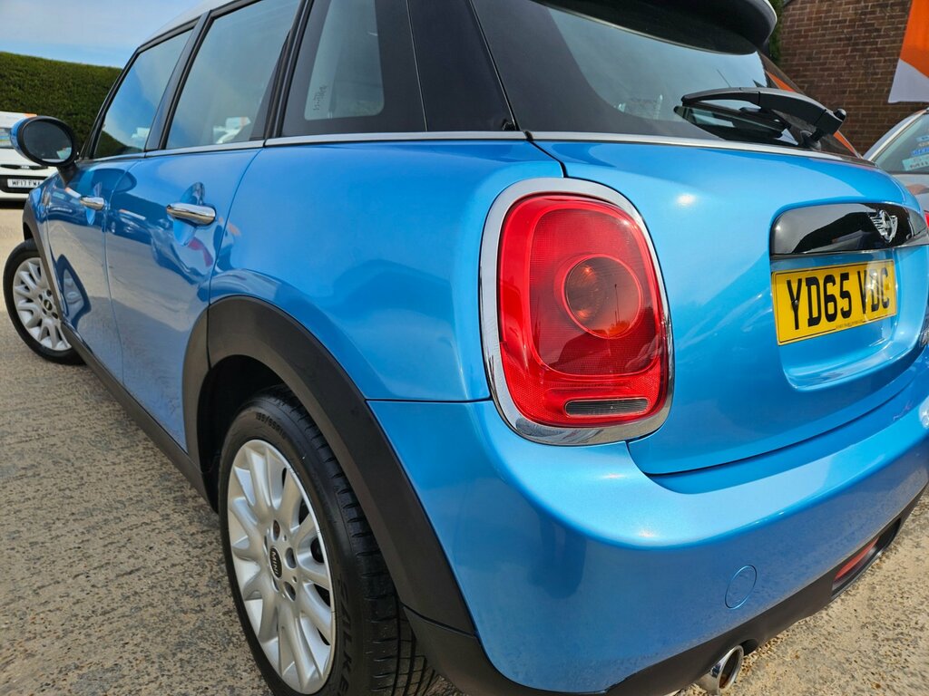 Mini Hatch 1.5 D 5-Dr Satellite Navigation 20 Tax Ulez YD65VDC Blue #5