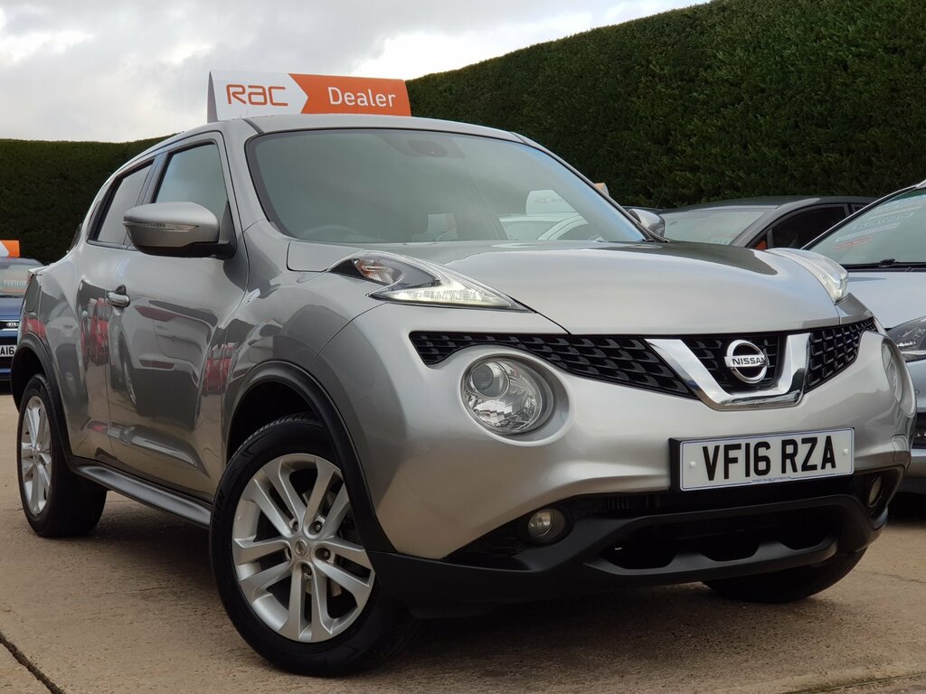 Nissan Juke 1.2 Dig-t N-connecta - Only 44,000 Miles Silver