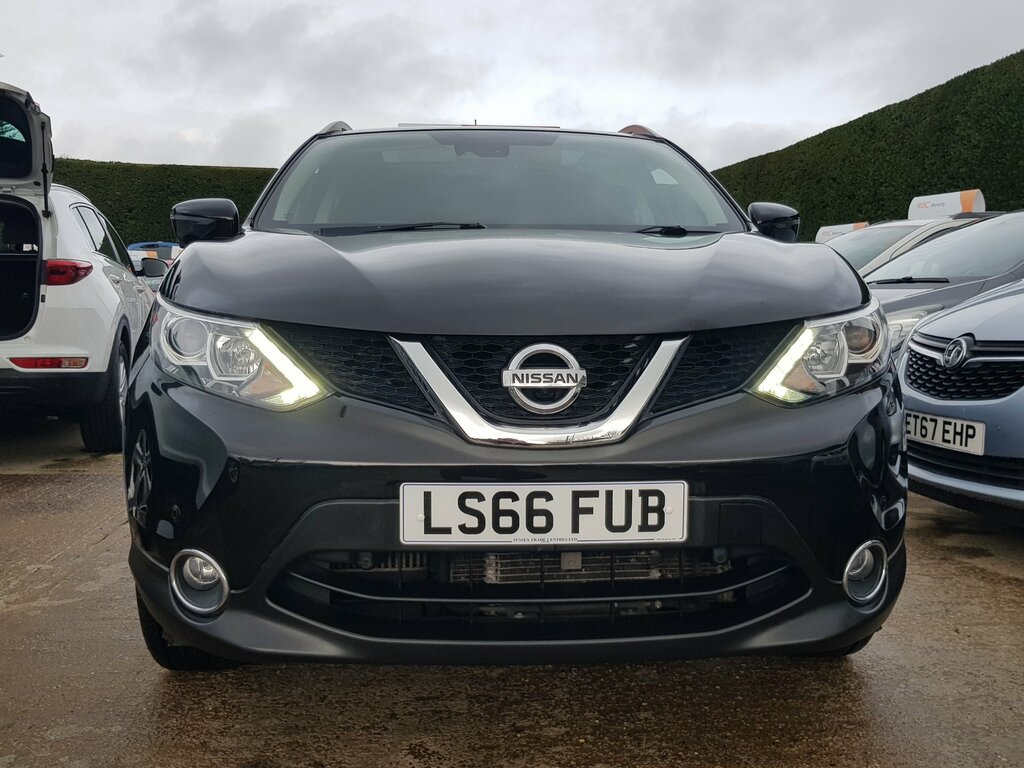 Nissan Qashqai 1.2 Dig-t N-connecta - Sat Nav Pan -Ro LS66FUB Black #4