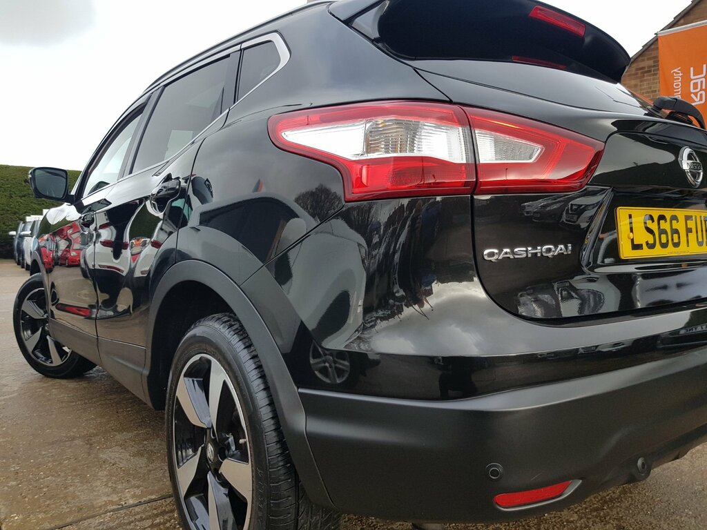 Nissan Qashqai 1.2 Dig-t N-connecta - Sat Nav Pan -Ro LS66FUB Black #6