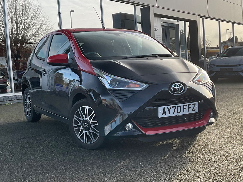 Toyota Aygo 1.0 Vvt I X Clusiv Hatchback 