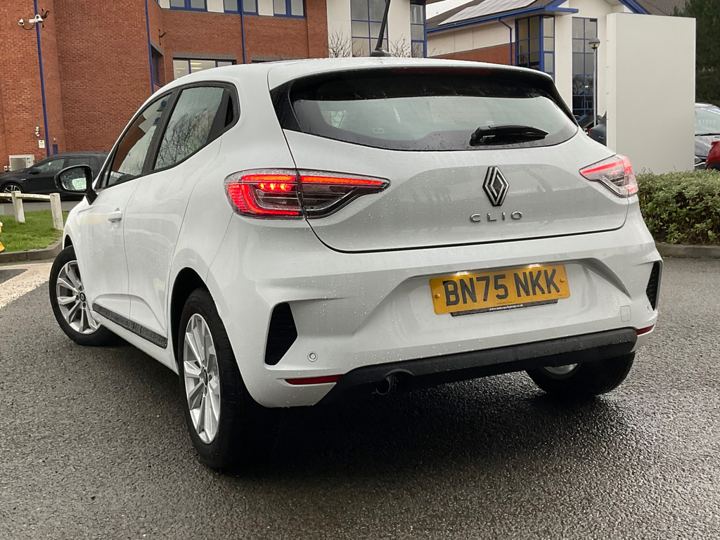 Renault Clio 1.0 Tce Evolution Hatchback BN75NKK #3