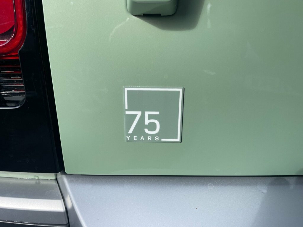Land Rover Defender 3L 75Th Limited Edition Green #6