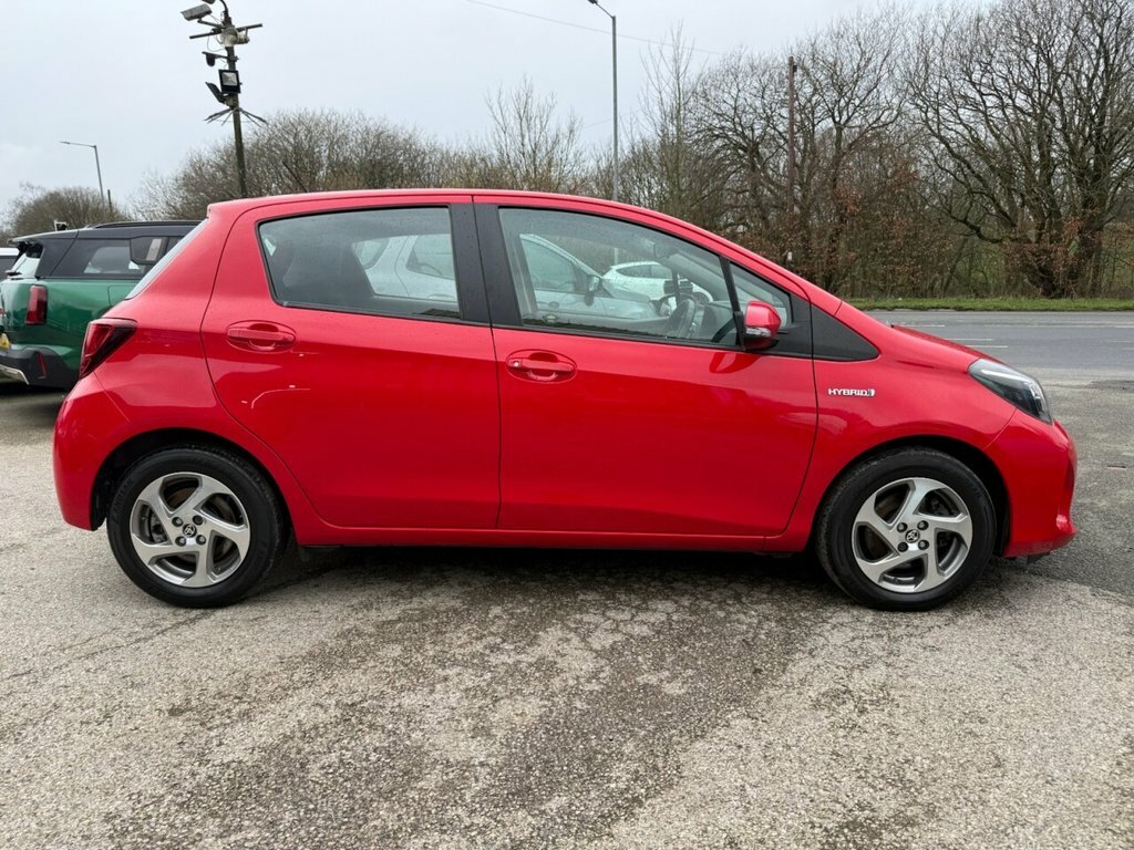 Toyota Yaris 1L Icon FD65BXJ Red #5