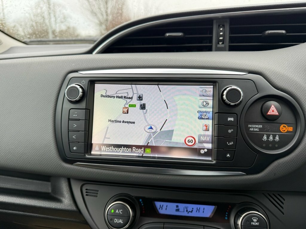 Toyota Yaris 1L Icon FD65BXJ Red #2