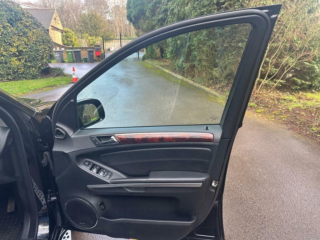 Mercedes-Benz GL Class Gl320 Cdi Black #10