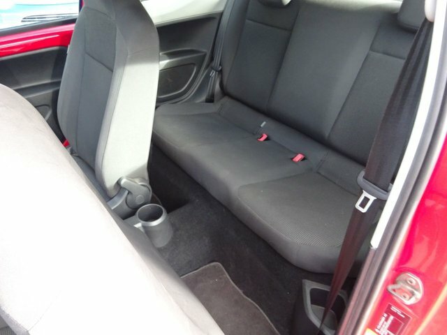 Volkswagen Up 1.0 Take Up Hatchback NU12NBM Red #5