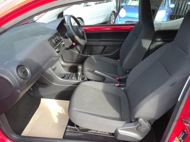 Volkswagen Up 1.0 Take Up Hatchback NU12NBM Red #4