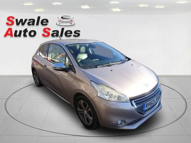 Peugeot 208 1.6 E-hdi Allure Hatchback Pink #5