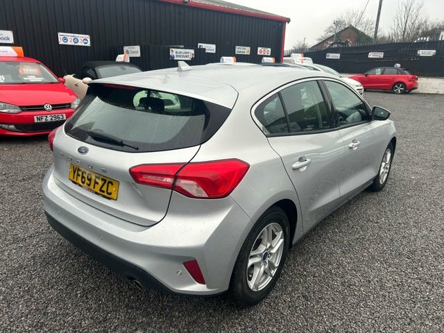 Ford Focus 1.0T Ecoboost Zetec Hatchback YF69FZC Silver #4