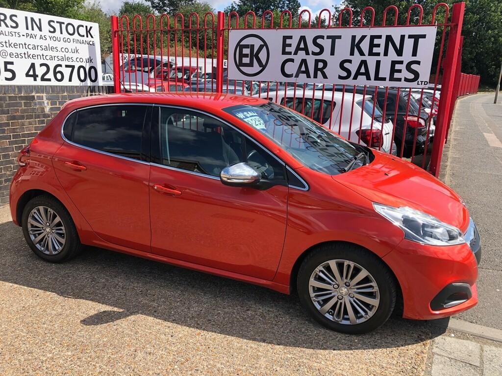 Peugeot 208 1.6 Bluehdi 100 Allure Non Start Stop FX66YCJ Orange #4