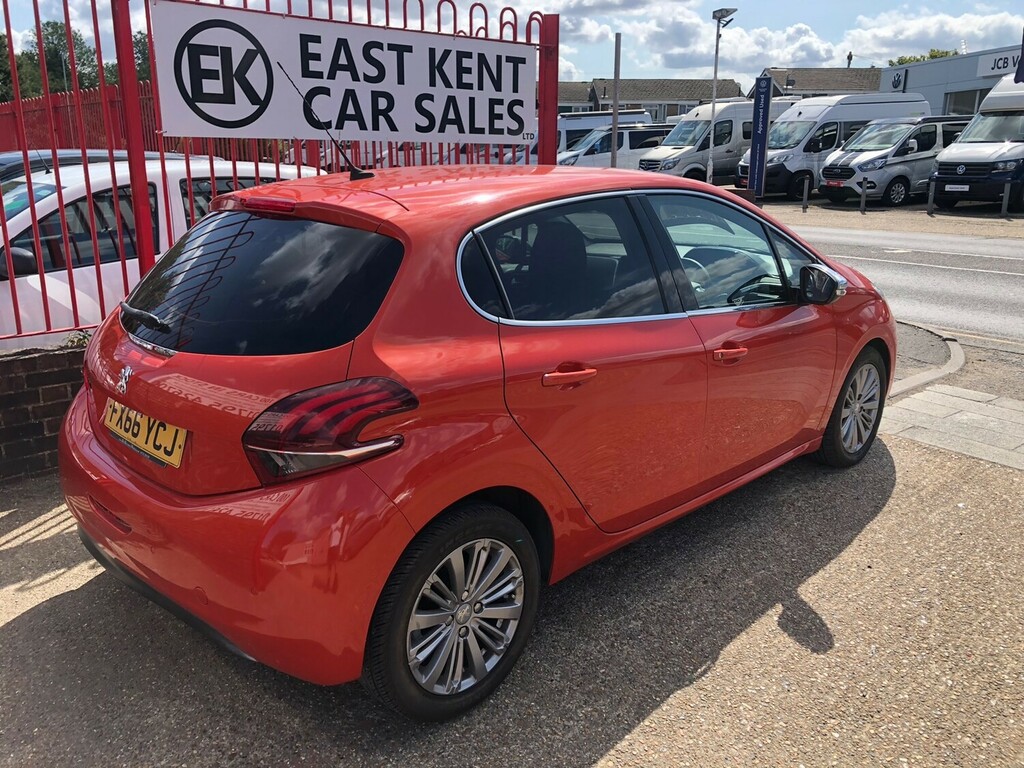 Peugeot 208 1.6 Bluehdi 100 Allure Non Start Stop FX66YCJ Orange #6