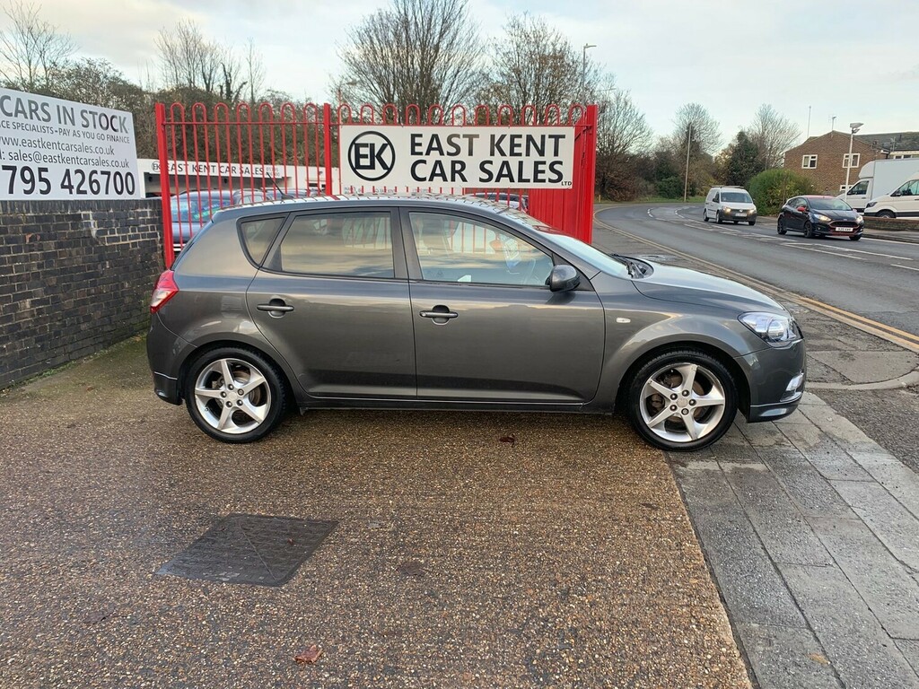 Kia Ceed 1.6 3 Hatchback Euro 5 124 Bhp Grey #4