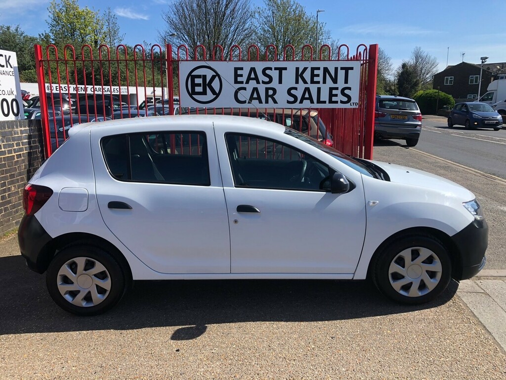 Dacia Sandero 1.0 Sce Access EU19WCL White #5