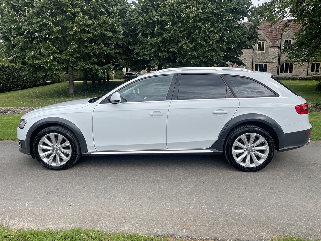 Audi A4 Allroad Tfsi U555824 Ulez WS14BCF White #5