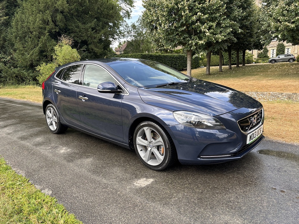 Volvo V40 T4 Se Lux U556262 Blue #2