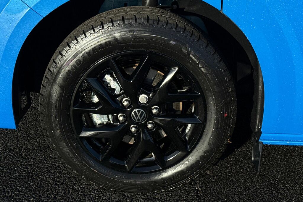 Volkswagen Transporter T32 Panel Van Commerce Pro Swb 150 Ps 2.0 Tdi 8Sp MF75FGX Blue #5