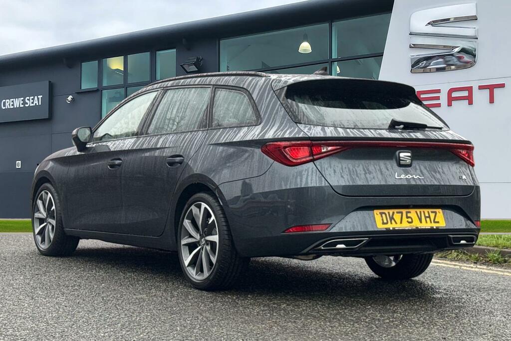 Seat Leon 1.5 Etsi Mhev Fr Sport Estate Hybrid Ds Grey #2