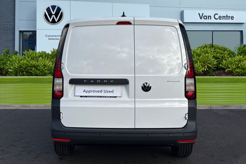 Volkswagen Caddy C20 Cargo Commerce Pro Swb 150 Ps 1.5 Tsi Ehybrid DE26LVR White #4