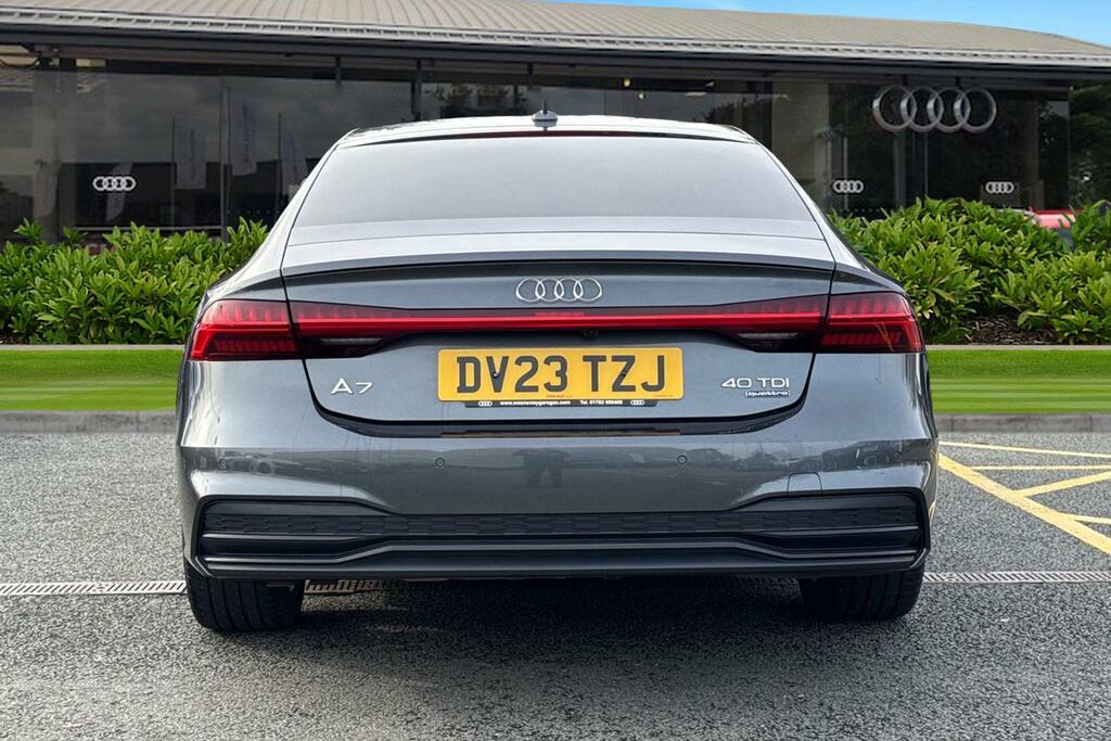 Audi A7 Black Edition 40 Tdi Quattro 204 Ps S Tronic DV23TZJ Grey #4