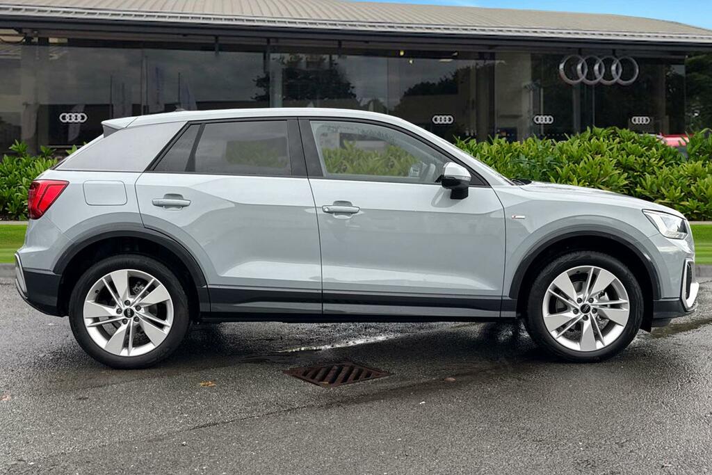 Audi Q2 S Line 30 Tfsi 116 Ps 6-Speed PN75FPU Grey #3