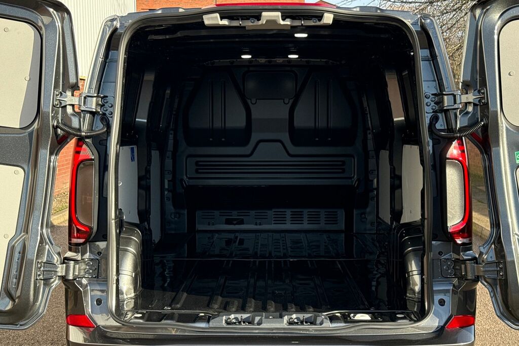 Volkswagen Transporter 2.0 Tdi 150Ps Commerce Pro Van Grey #6