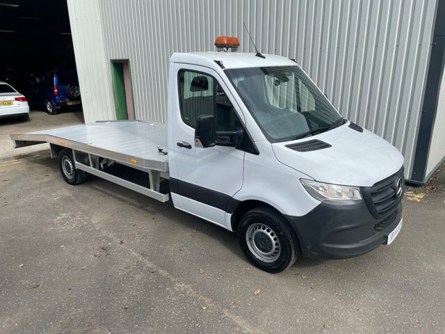 Mercedes-Benz Sprinter Diesel KV20OFC White #6