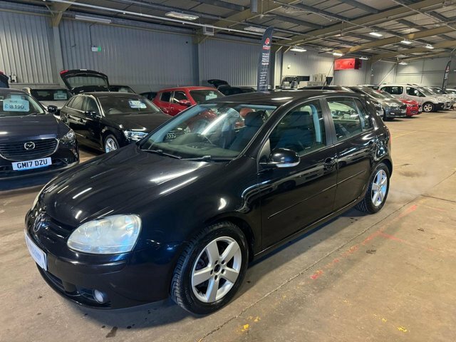 Volkswagen Golf Estate Black #3
