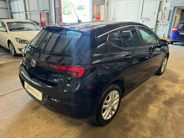 Vauxhall Astra Design Cdti MD65XUM Black #4