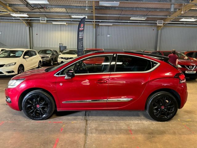 DS DS 4 Bluehdi Performance Line Ss Red #4