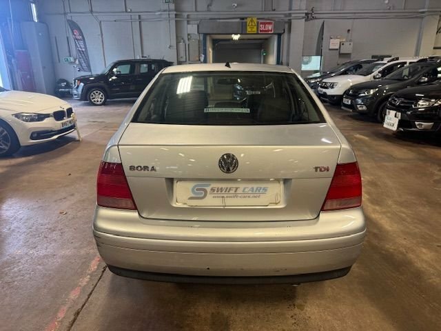 Volkswagen Bora Saloon Silver #6