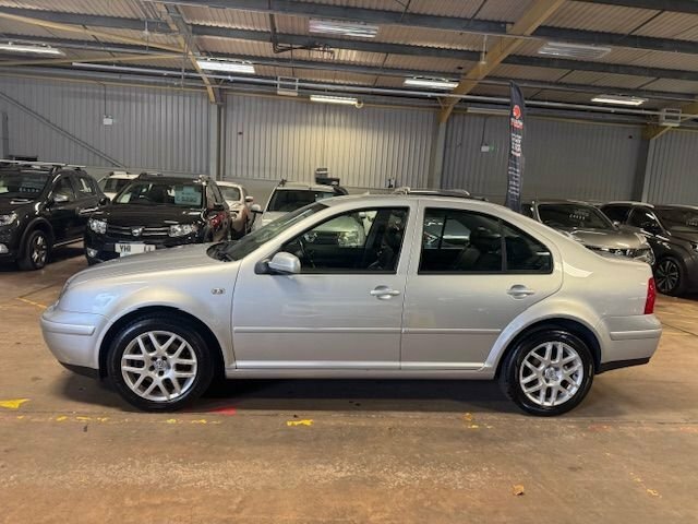 Volkswagen Bora Saloon Silver #4
