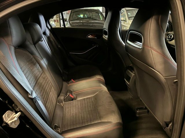 Mercedes-Benz A Class Hatchback YF65OXJ Black #6