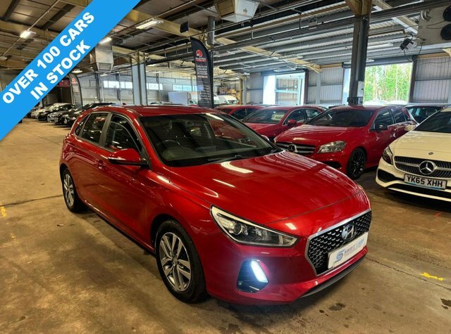 Hyundai I30 Crdi Se Nav Red