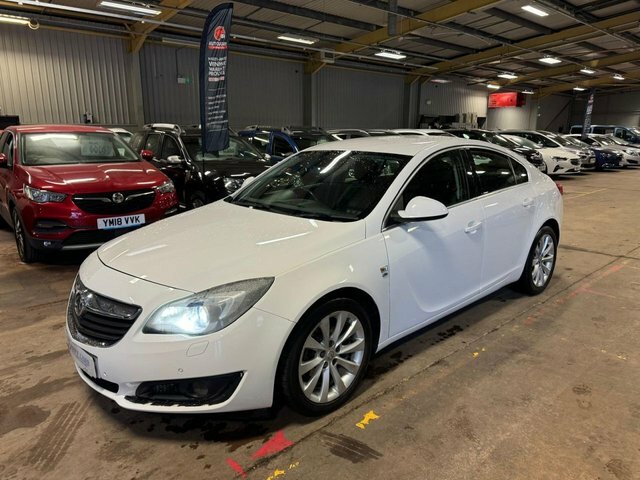 Vauxhall Insignia Elite Nav Cdti Ecoflex Ss FP65XFG White #3