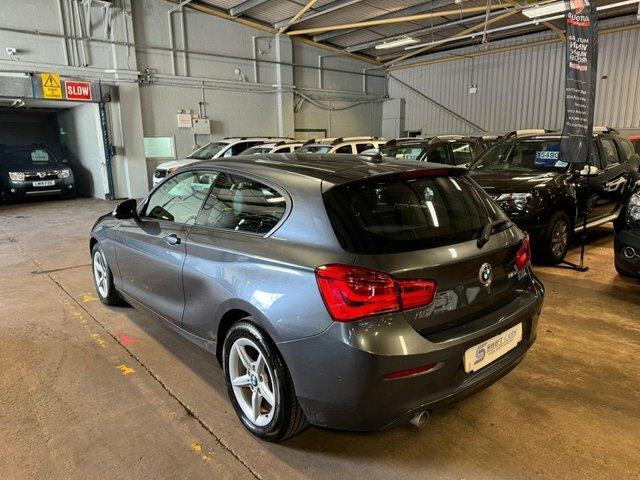 BMW 1 Series 116D Se Business GY67WSU Grey #3