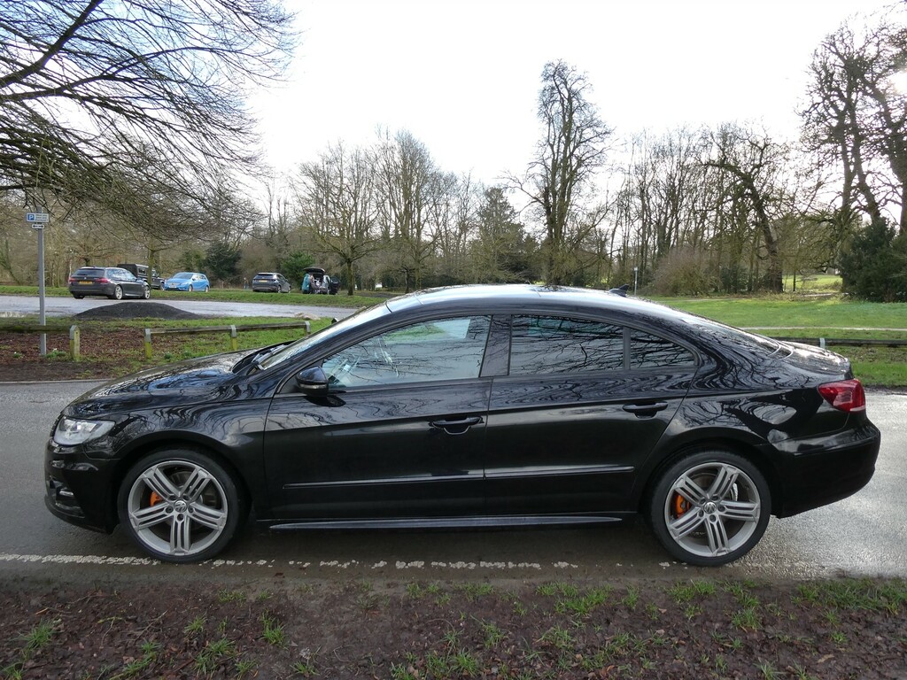 Volkswagen CC 2.0 Tdi Bluemotion Tech R-line Black Edition Saloo Black #4