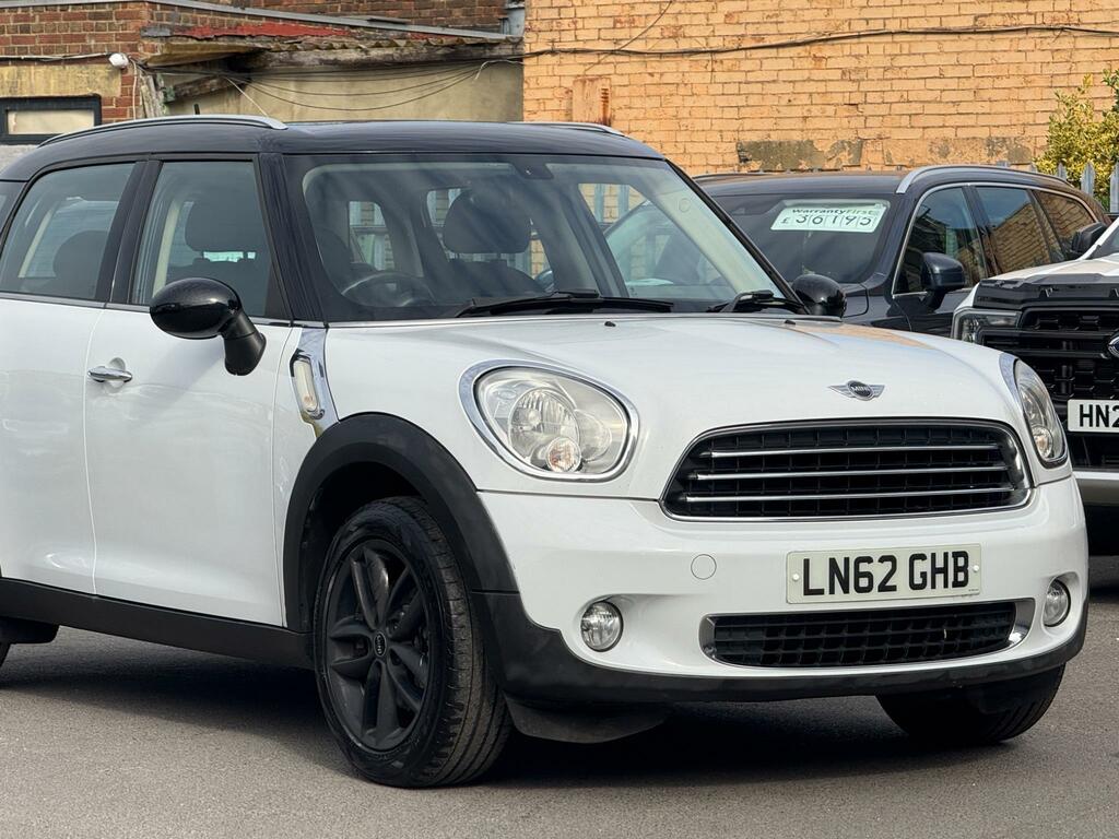 Mini Countryman 1.6 Cooper Suv All4 Euro 6 122 Ps LN62GHB White #6