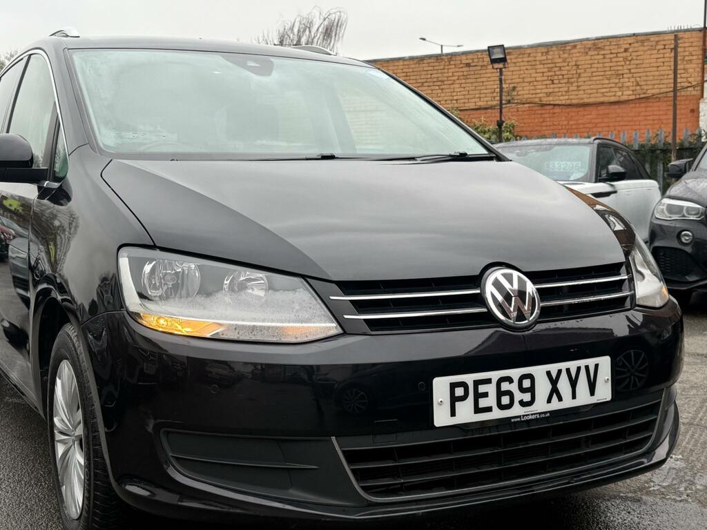 Volkswagen Sharan 2.0 Tdi Se Nav Dsg Euro 6 Ss PE69XYV Black #2
