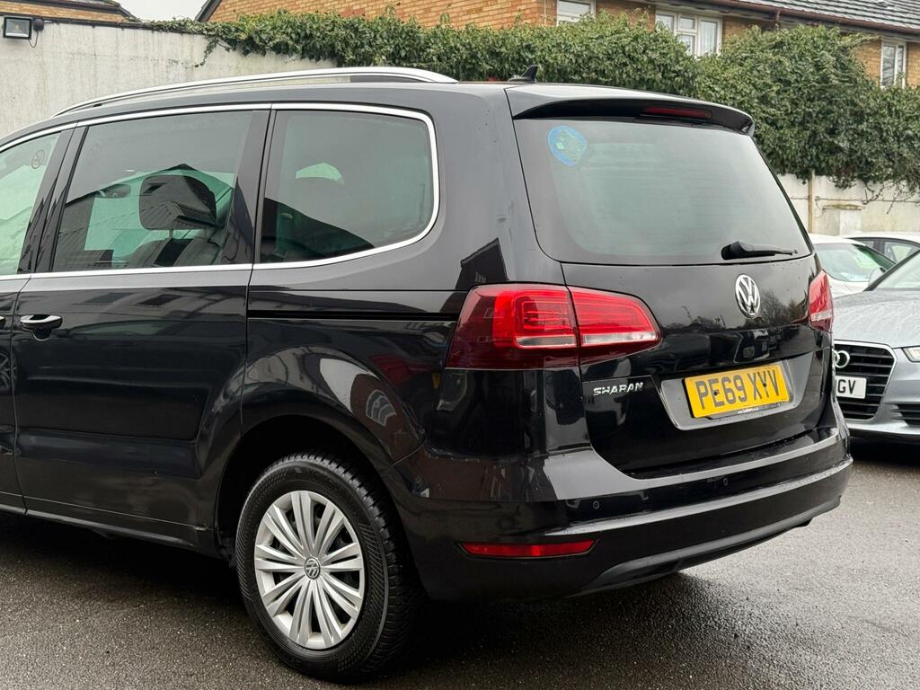 Volkswagen Sharan 2.0 Tdi Se Nav Dsg Euro 6 Ss PE69XYV Black #5