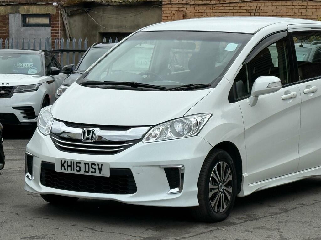 Honda Freed Pethybrid 1.5Cc, 1565 Reg ,7 Seat , Bimta Miles White #2
