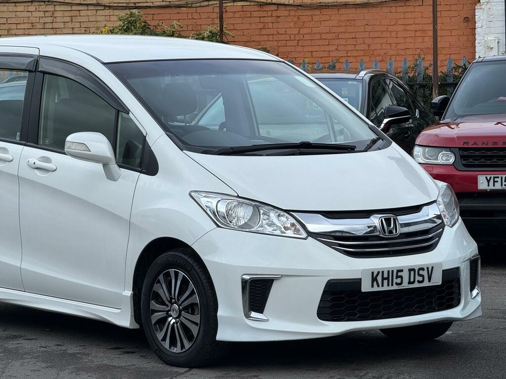 Honda Freed Pethybrid 1.5Cc, 1565 Reg ,7 Seat , Bimta Miles White #4