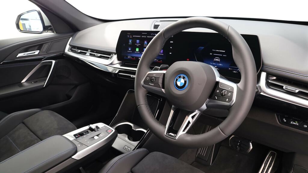 BMW iX1 230Kw Xdrive30 Shadow Edition 65Kwh EU75LNH Silver #6