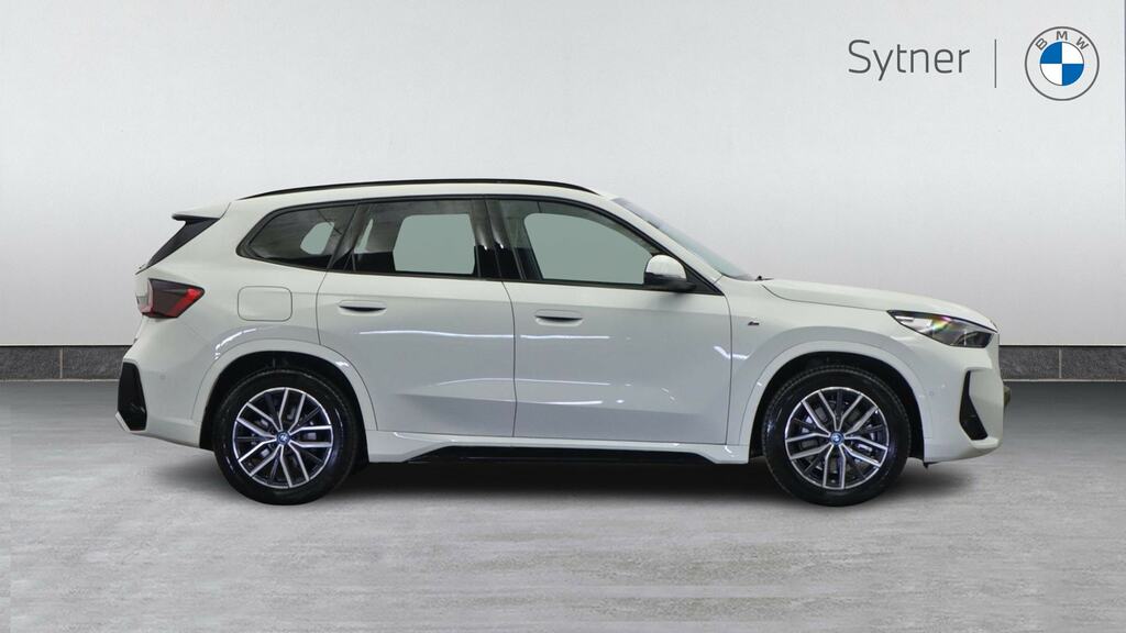 BMW iX1 230Kw Xdrive30 M Sport 65Kwh BX75LVM White #3